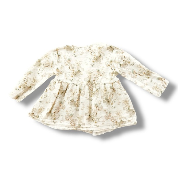 Jamie Kay | Two Piece Matching Outfit (6-12 mos) - Picture 4 of 6